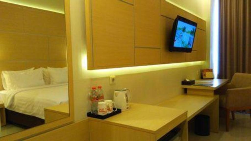 Horison Hotel Sukabumi Eksteriør bilde