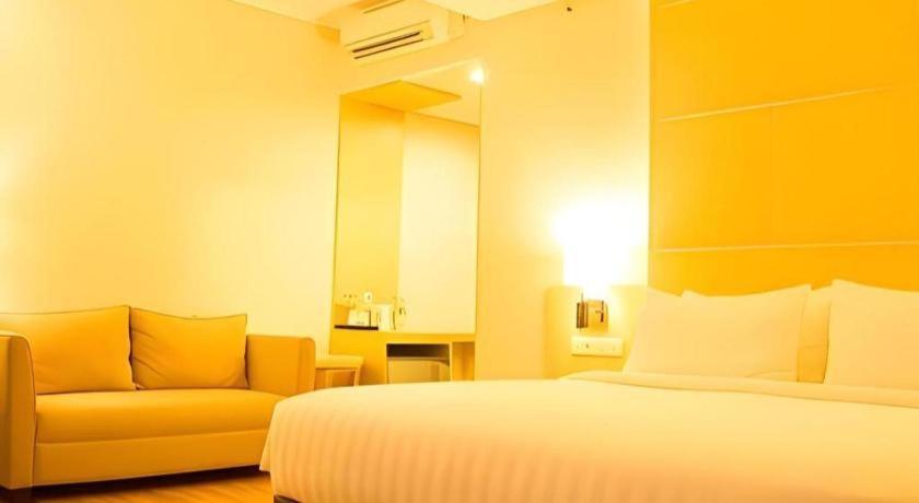 Horison Hotel Sukabumi Eksteriør bilde