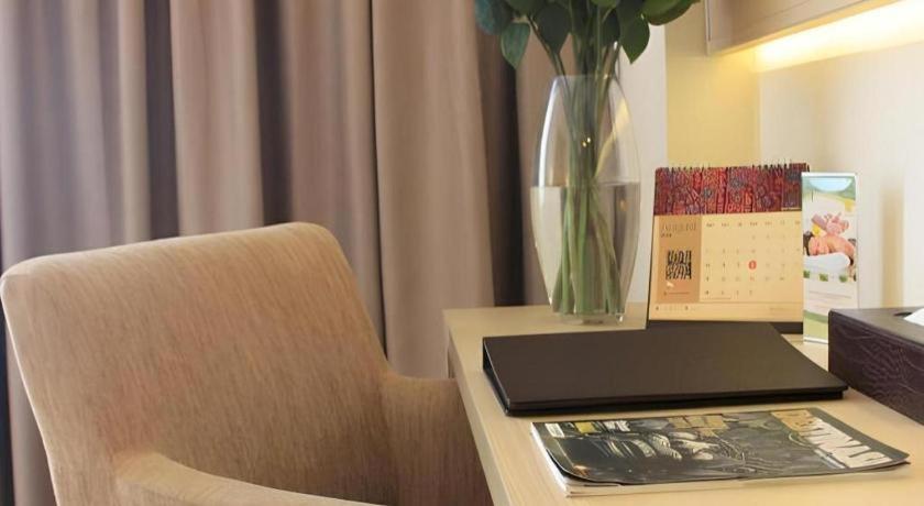Horison Hotel Sukabumi Eksteriør bilde