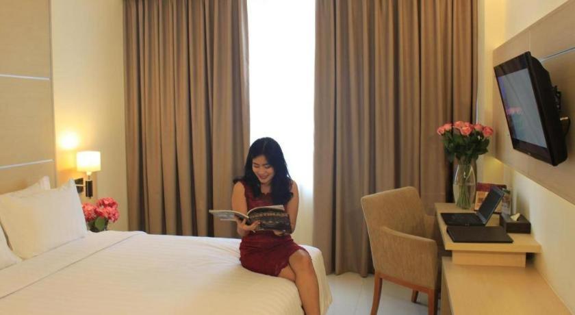 Horison Hotel Sukabumi Eksteriør bilde