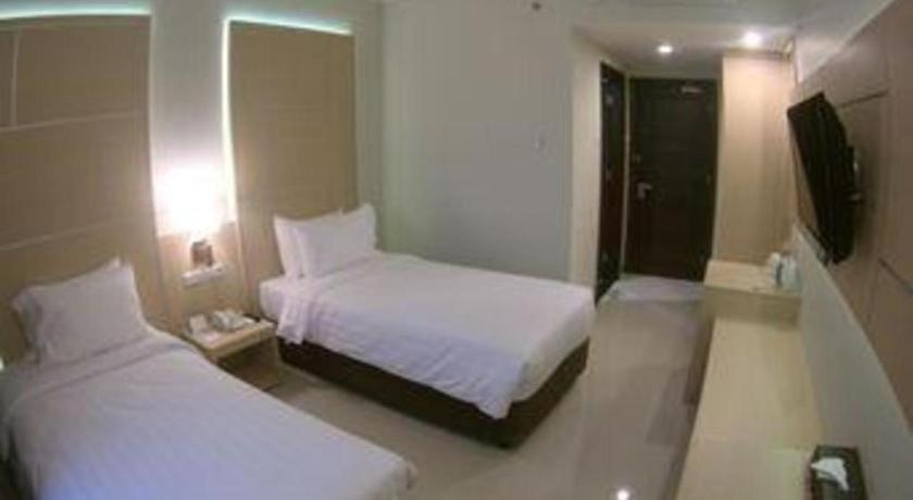 Horison Hotel Sukabumi Eksteriør bilde