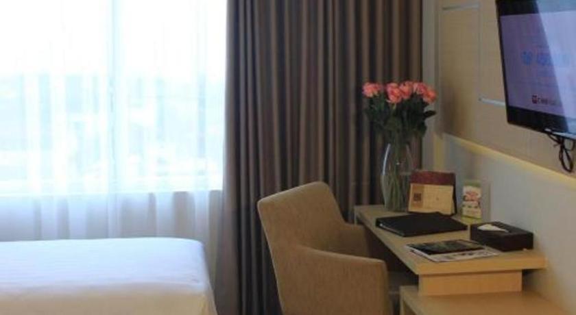 Horison Hotel Sukabumi Eksteriør bilde