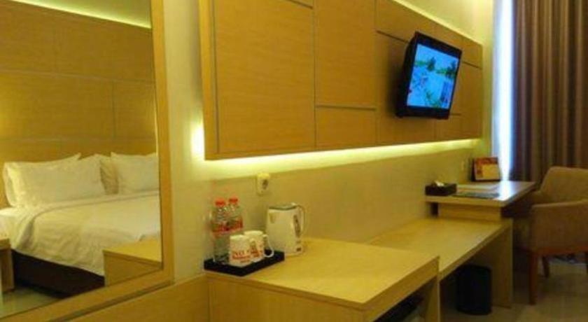 Horison Hotel Sukabumi Eksteriør bilde